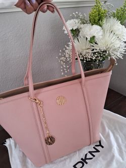 DKNY PURSE