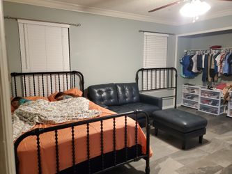 2 full Size Bedframe Frame- Metal Black