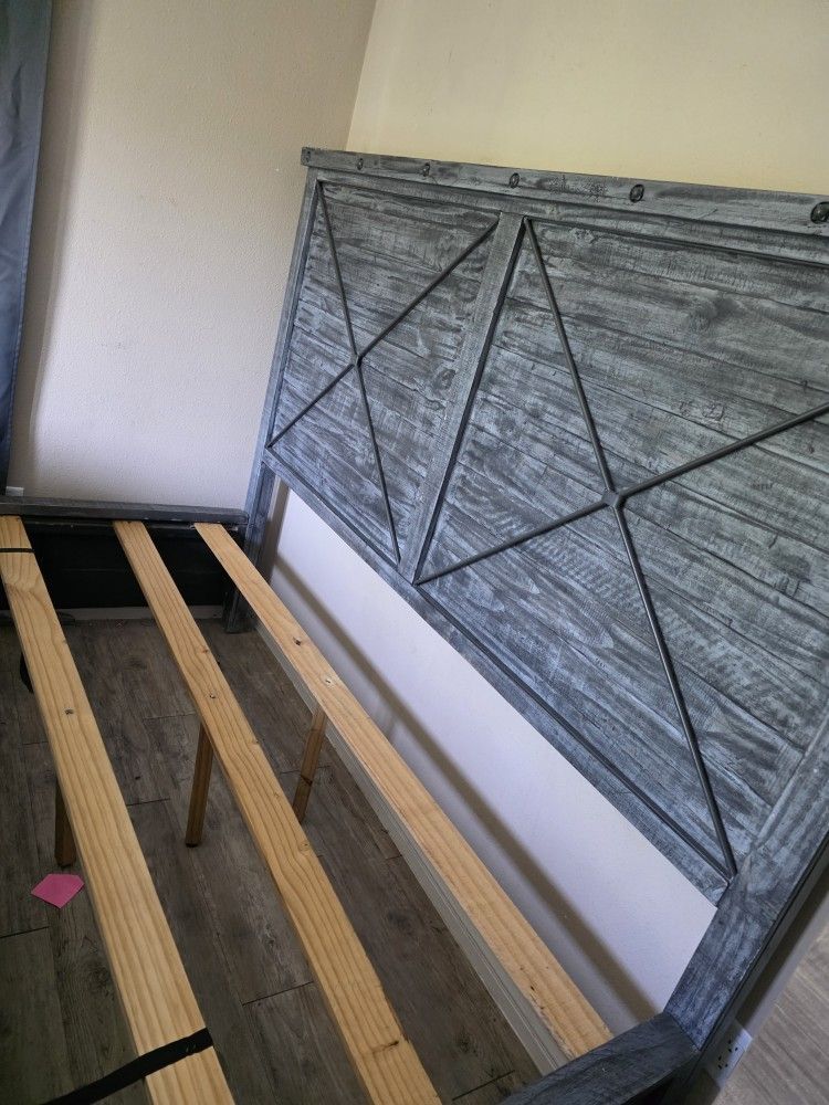Cal King Bed Need Gone. Just Pick Up Ready To Go