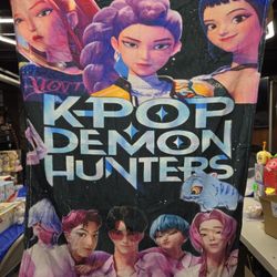 K-POP  DEMON HUNTERS & SAJA BOYS  BLANKETS 