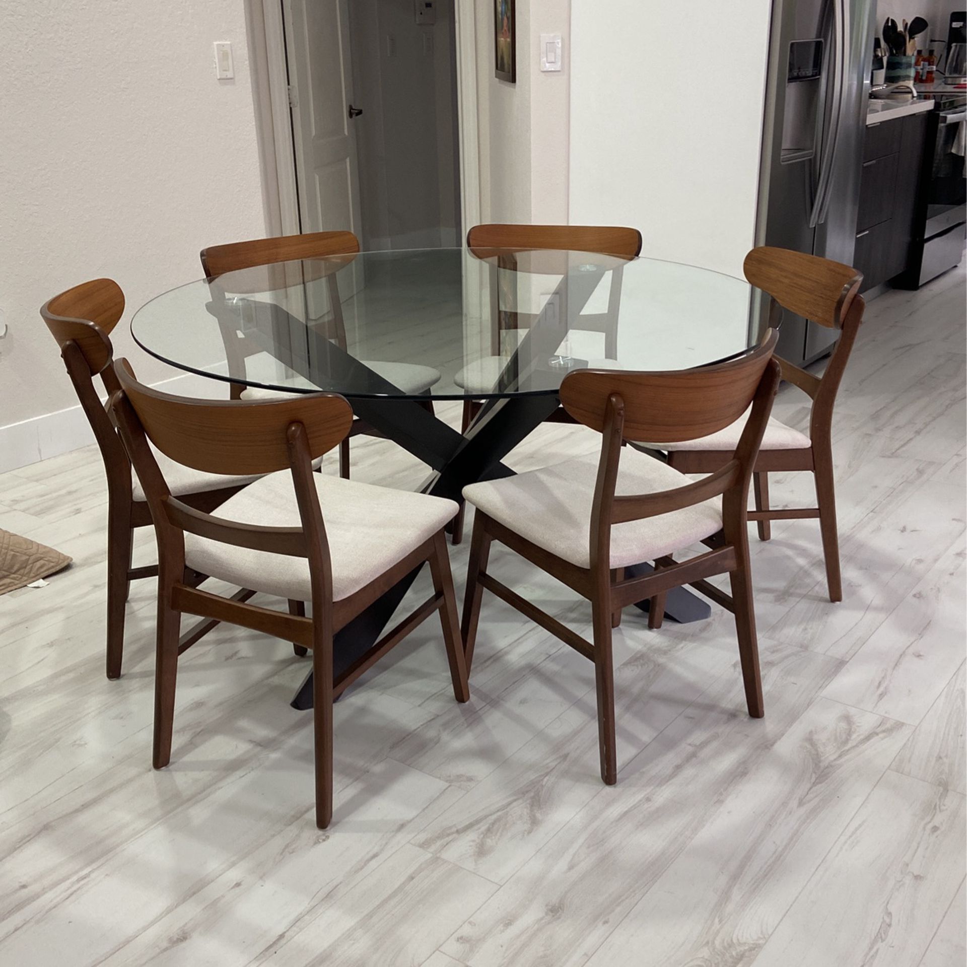 Round Glass Dining - Kitchen Table 6 Seats