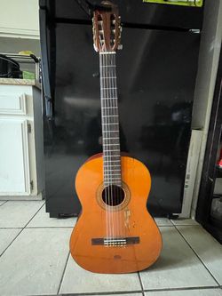 Antique Classical Nylon String Acoustic Guitar