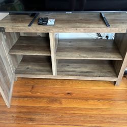 Tv Stand / Console 