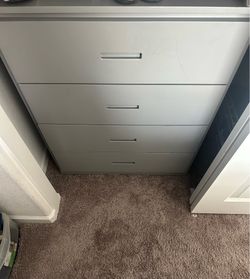 Two twin beds/ two dressers