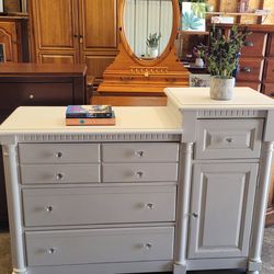 WHITE DRESSER/ CHANGING TABLE