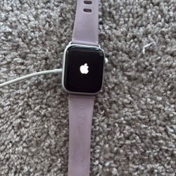 Apple Watch SE Series (GPS+Cellular)