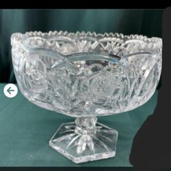 Vintage Cut Etched And Frosted Crystal Fruit Bowl 