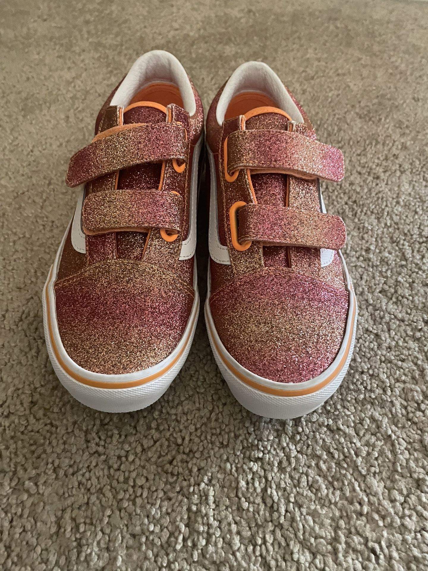 Size 2 Girls Vans old Skool V (Orange Glitter Velcro)