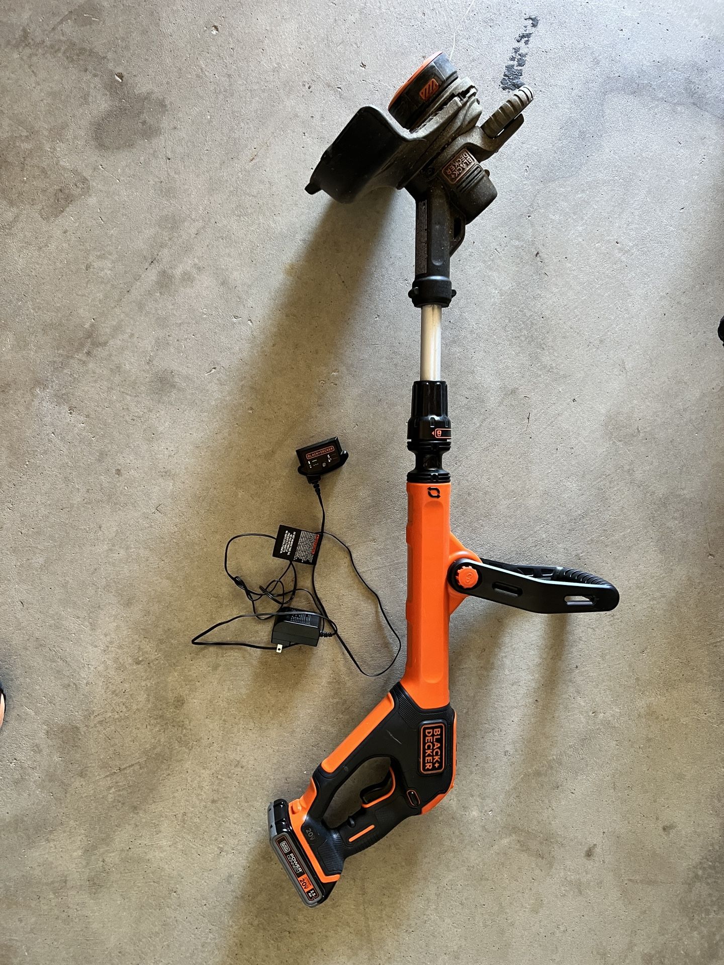 Black & Decker Weed Eater.