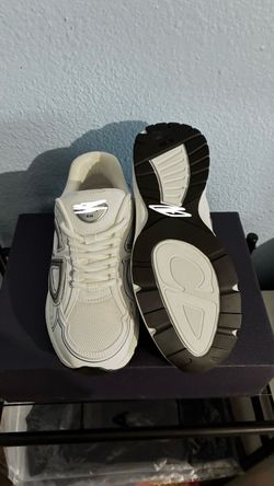 Men White Dior B30