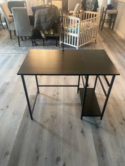 Student desk