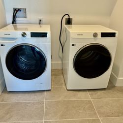 Samsung - 4.6 Cu. Ft. Washer with Steam Wash and 7.6 Cu. Ft. Electric Dryer - White