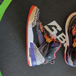 Jordan Spizike Tasmanian Devil Red