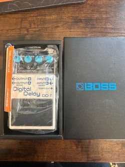 BOSS Digital Delay DD-7