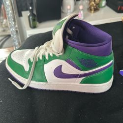 Jordan Nike Size 9 US