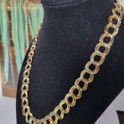 14K GOLD PLATED, DOUBLE LINK CHAIN, 9"INCHES LONG, SOLID CHAIN, BEAUTIFUL STYLE, LINE NEW. #1122
