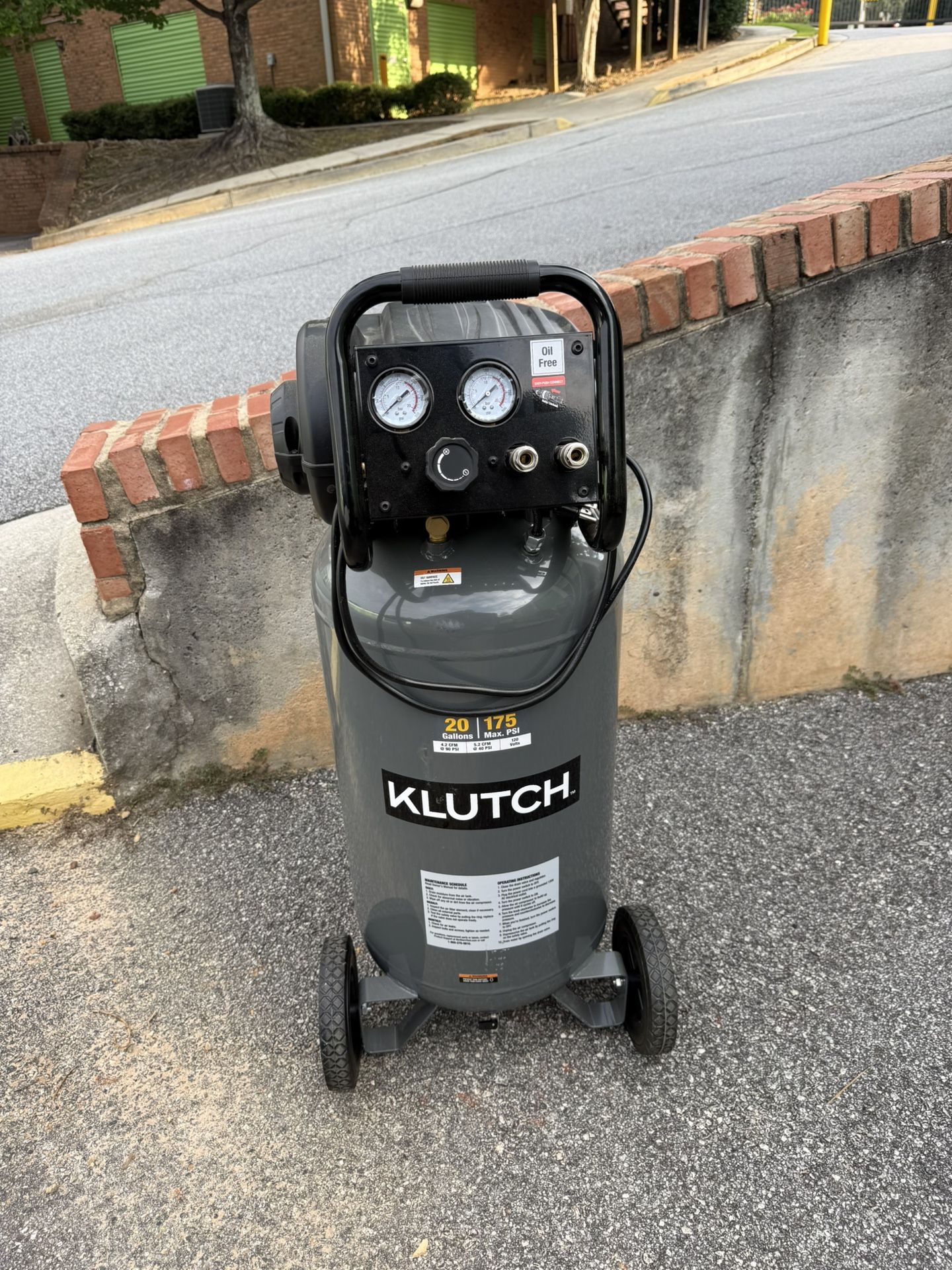 Klutch 20-Gallon Air Compressor