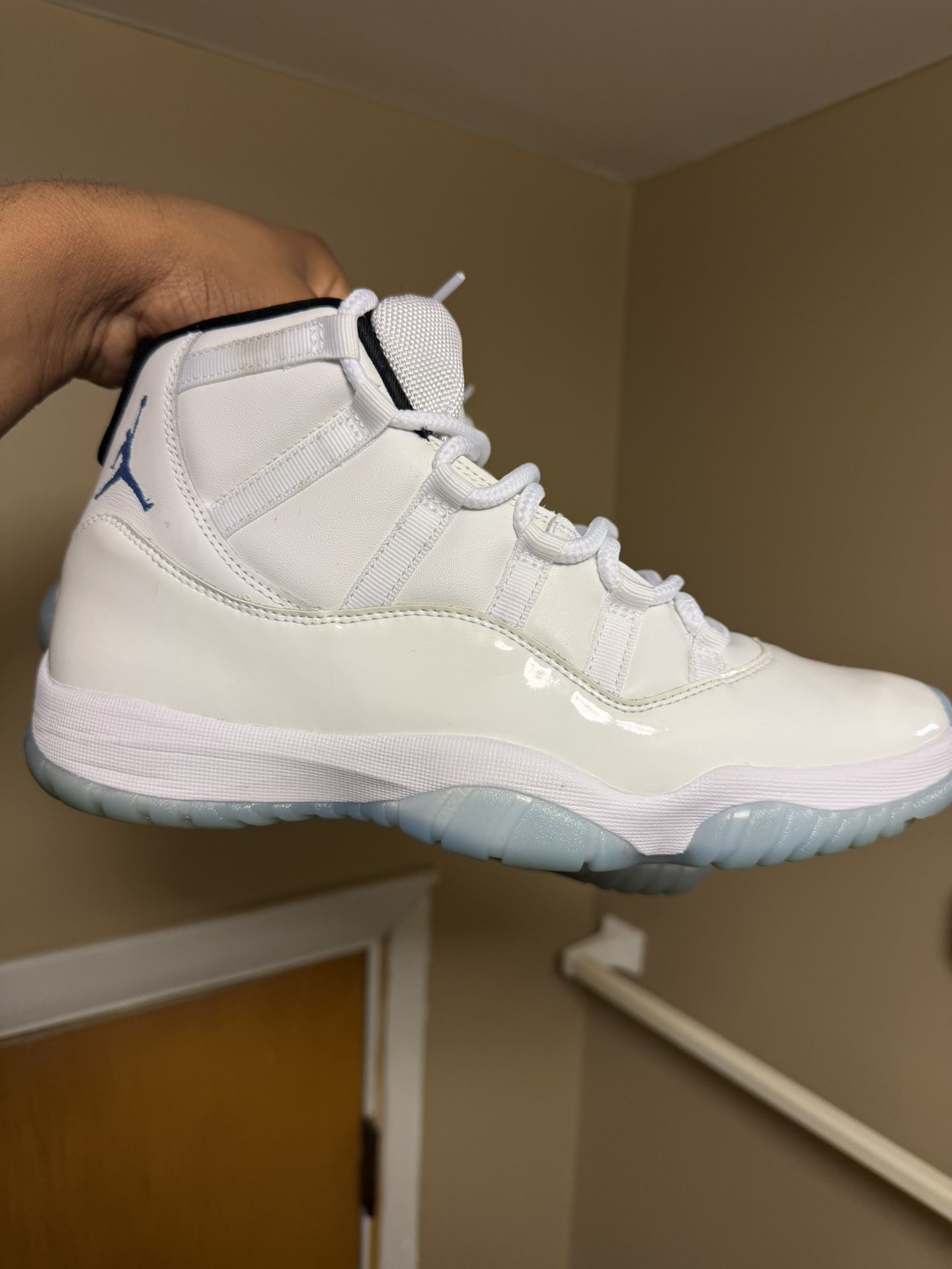 Jordan 11s