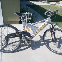 Mongoose bike