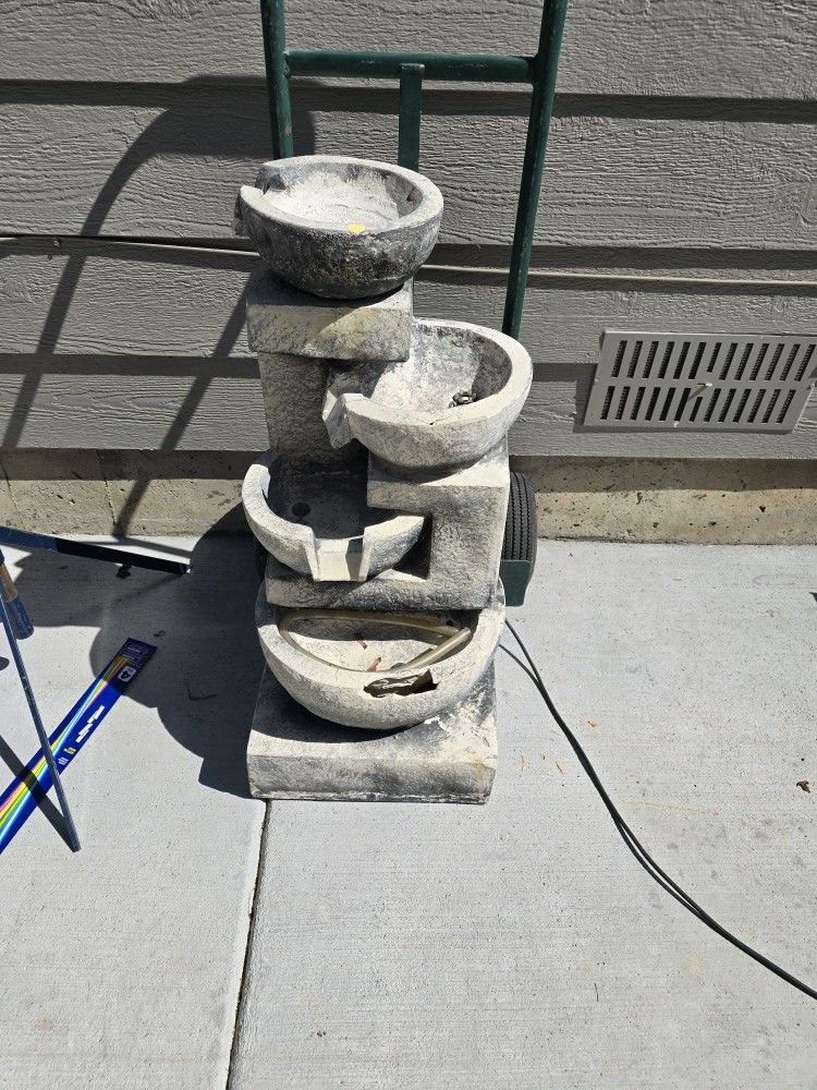 Water fountain