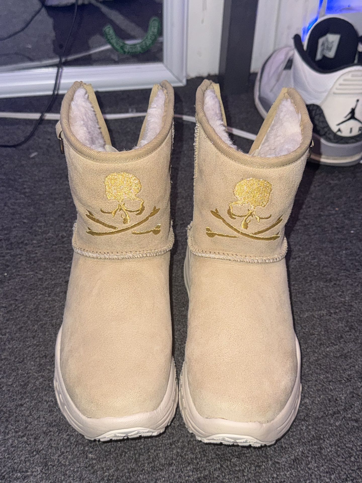 Archive Uggs X Master Mind Japan Collab , Small Feet!!