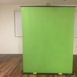 Upgrate EMART Green Screen, 61 x 72in Collapsible Chroma Key Panel for  Background Removal, Portable Retractable Wrinkle Resistant Chromakey Green