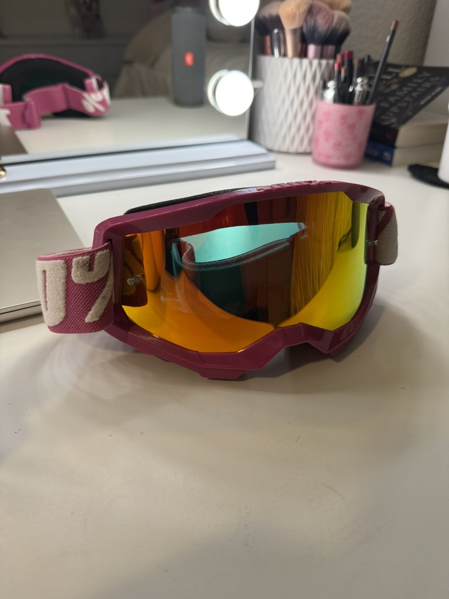 100% strata 2 goggles