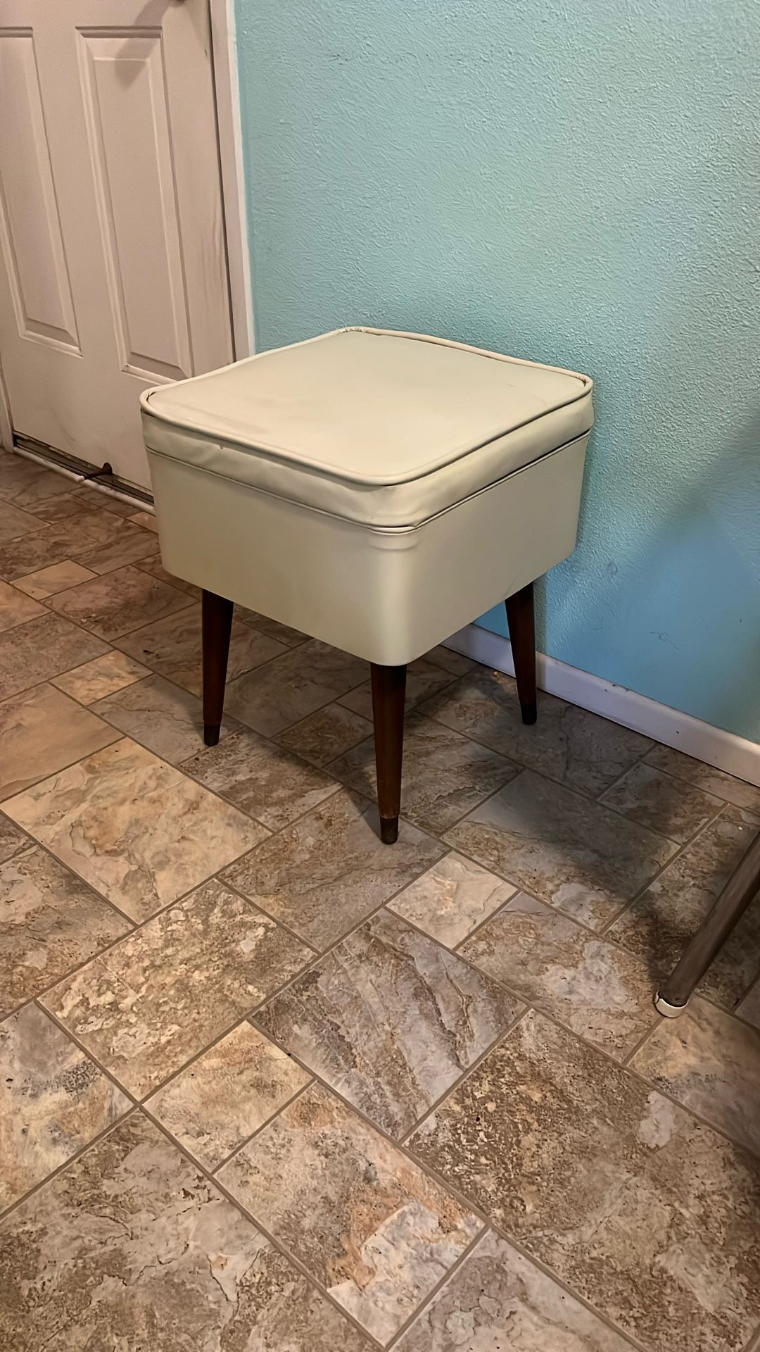 Singer Vinyl Sewing Ottoman/footstool Vintage