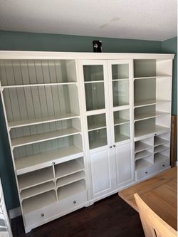 Hutch - China Cabinet