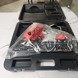 Senco FinishPro 42XP 15 Gauge Finish Nailer w/Case, 1-1/4" to 2-1/2"