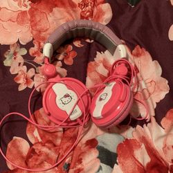 Hello Kitty Headphones 
