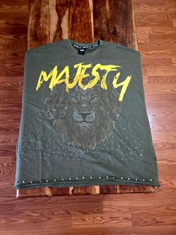 Switch Streetwear Apparel Men's "Majesty" Lion Graphic Tee. Size 3X-L