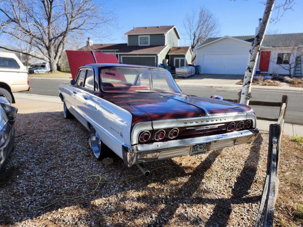 64 Chevy Impala 4 Door Sadan with 22in Rims