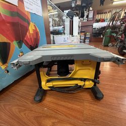 DeWALT 15 Amp Corded 8-1/4 in. Compact Portable Jobsite 