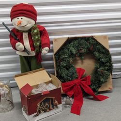 NICE CHRISTMAS COMBINATION+ANGEL TREE TOPPER, SMALL CERAMIC NATIVITY SCENE, TALL SNOWMAN  ABOUT 1 1/2 FEET , SMALL STAINED GLASS STYLE ANGEL & WRETHF