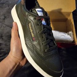 Reebok Bodega Green. Sz 9