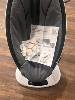 4Moms Mamaroo swing