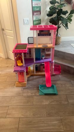 Barbie Dream House
