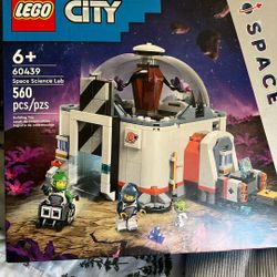 Lego Space Science Lab 