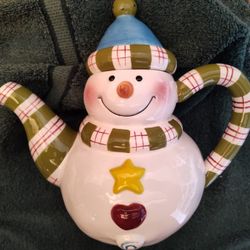 Mikasa Studio Nova Frosty Snowman Teapot - New and Unused
