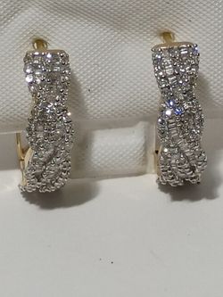 10k Fully Natural Diamonds Earrings