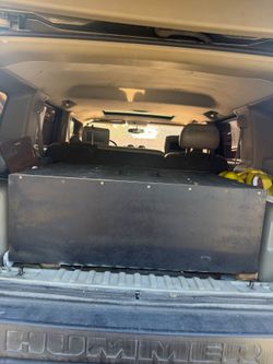 4  p3 12s  punch with box ,for hummeh2 or suv