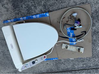 TOTO Chloe Washlet Electronic Bidet Toilet Seat (Model SW824 #12) – Complete Kit