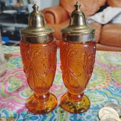 Indiana Glass Tiara Amber Gold Sandwich Footed Salt & Pepper Shakers