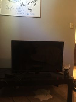 32 inch flat screen. Element