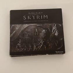 This 4 CD soundtrack for The Elder Scrolls V Skyrim is a must-have for all fans of the game. It features the original game soundtracks composed by Jer