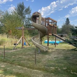 Swing set