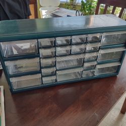 Wall Mountable Storage Cabinet 