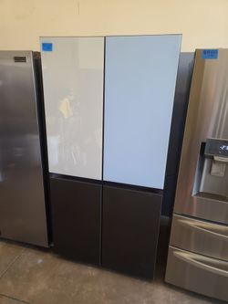 SAMSUNG BESPOKE FRENCH DOORS REFRIGERATOR