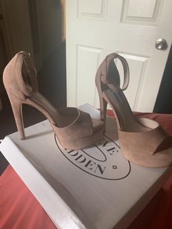 STEVE MADDEN // size 7 .5